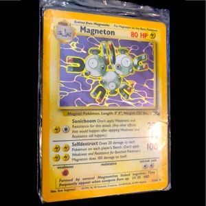 Pokémon Magneton Holo Rare